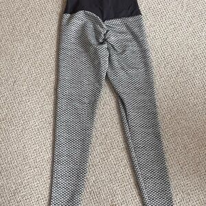 Scrunch booty leggings